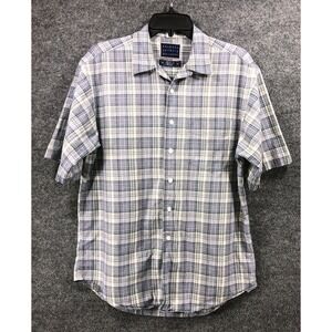 Fridays By Cluett Shirt Men's Size M Blue Short Sleeve Button Up Collar Plaid